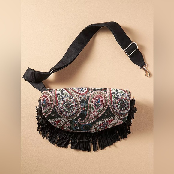 NWT Anthropologie Crescent Fringe Sling Bag - Picture 2 of 3